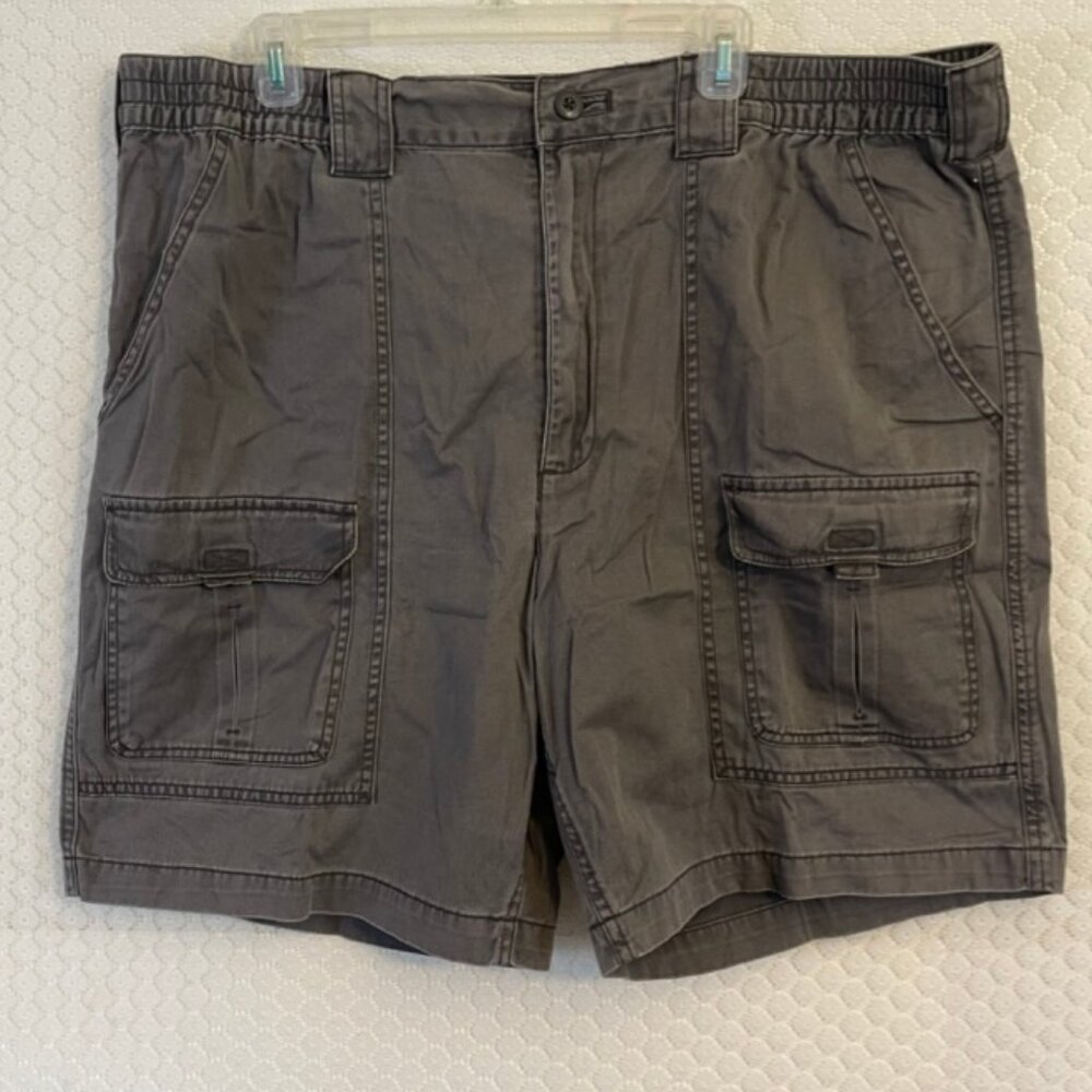 Mens Foundry Supply Co 100% Cotton Gray Cargo Shorts Stretch Waist Size 44